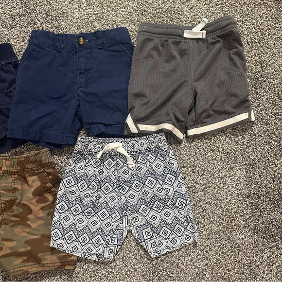 Toddler 2T shorts. Lot of 5 pair. - Picture 3 of 3